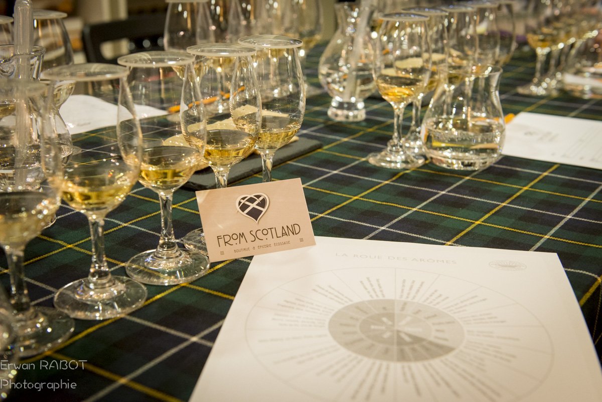FromScotland_fr's tweet photo. 📅 Soirée Dégustation Whisky - Vendredi 20 Septembre - https://t.co/23qDrzXkCx https://t.co/ed45tFtZK7