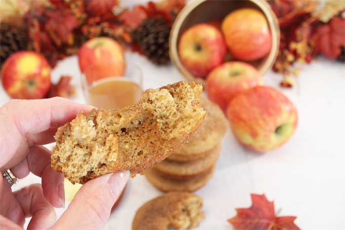 2CookinMamas's tweet photo. Are you ready for apple season? These fresh baked, fluffy apple cider doughnuts will change your mind! And they only take 20 minutes! https://t.co/OibbnuvaI9 #doughnuts #fall https://t.co/JpGQV7sbPU