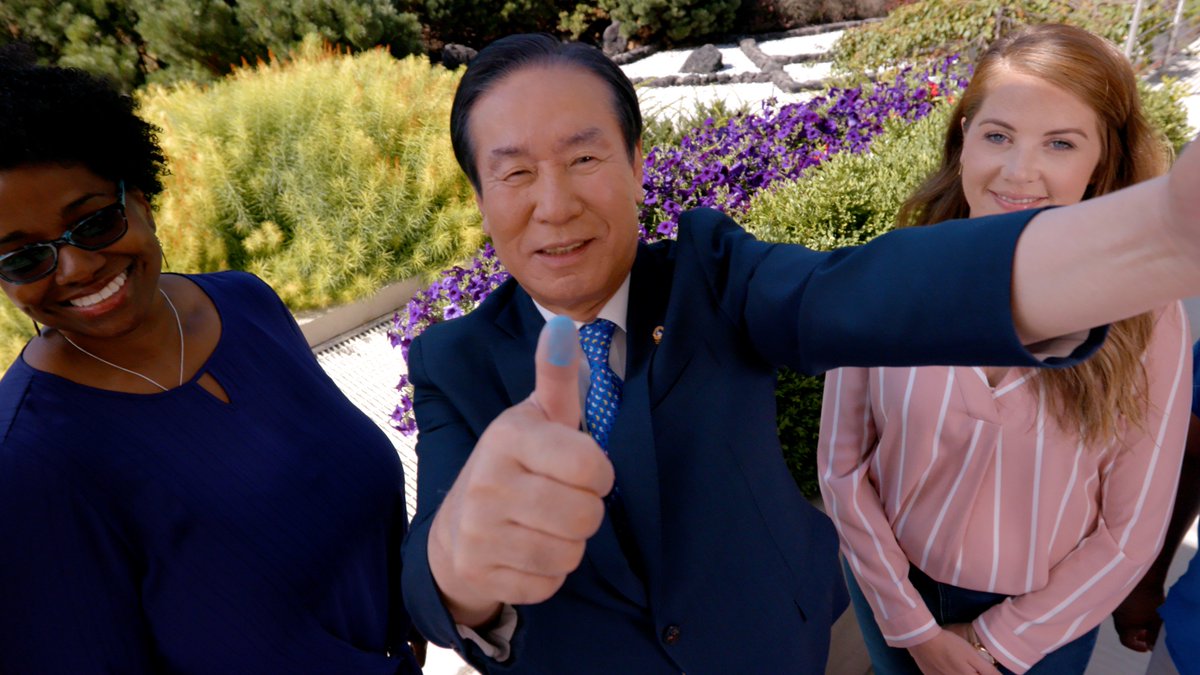 lionsclubs's tweet photo. How will you make a mark for #WorldDiabetesDay? Take the diabetes risk assessment and post your blue thumb on social media with #LionsFightDiabetes to raise awareness ➡️  https://t.co/9Fgq9AEKVn https://t.co/J9UDASDO7A