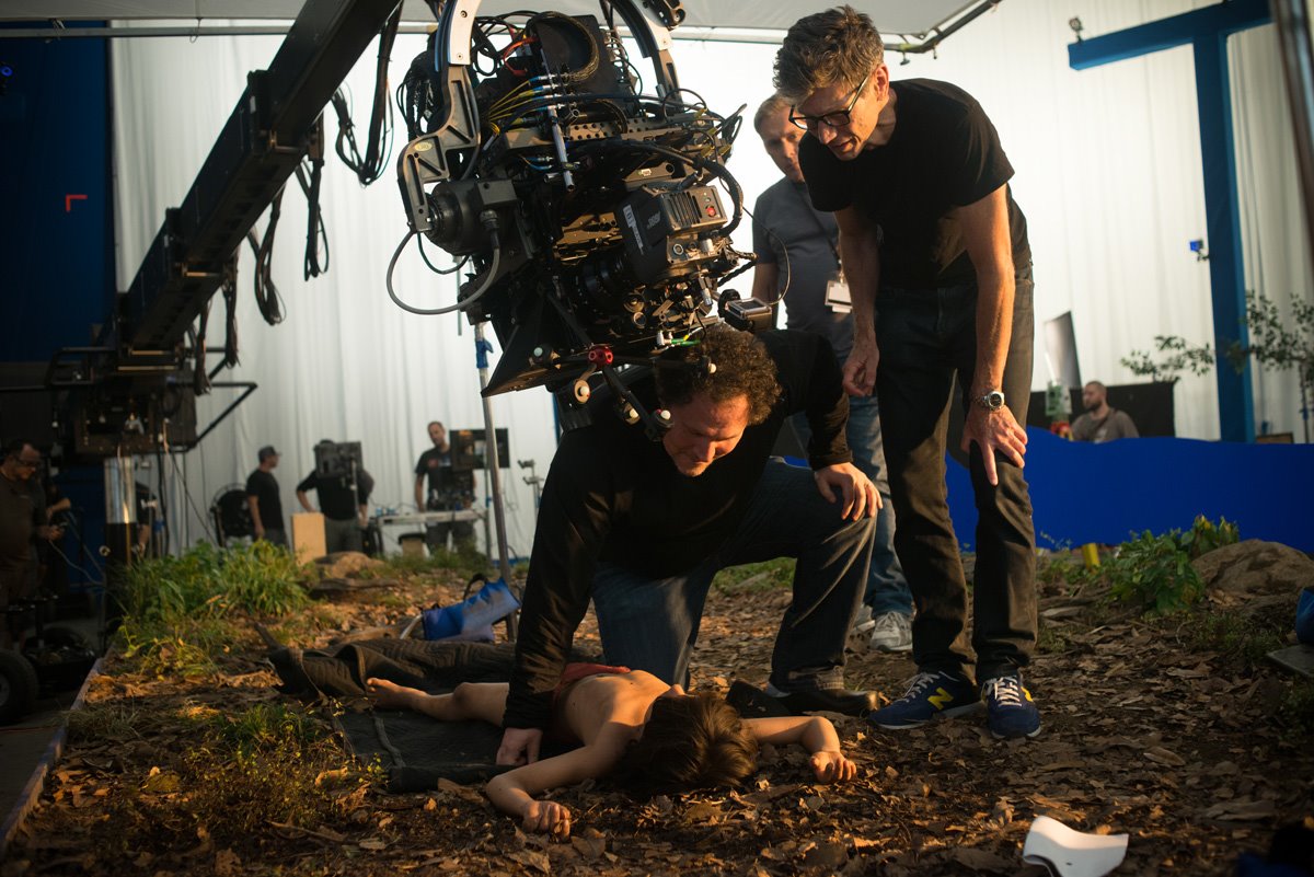 bpopefanpage's tweet image. Bill Pope, ASC pushes the boundaries of virtual cinematography for director @Jon_Favreau’s photo-real @TheJungleBook : girishbalakrishnan.com/redesign/wp-co…