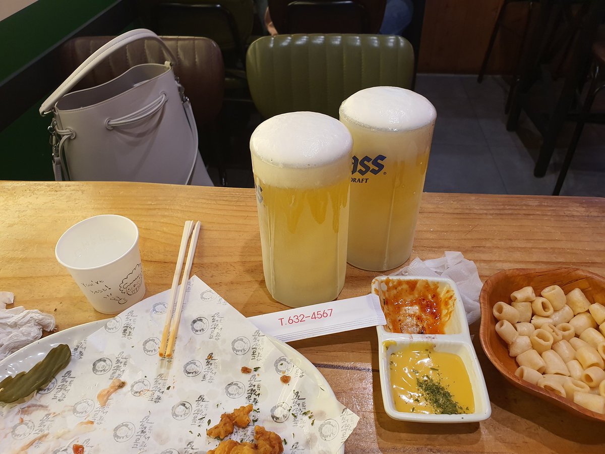 #대구 #건오 #일탈 #치맥
즐거웠어요8😆