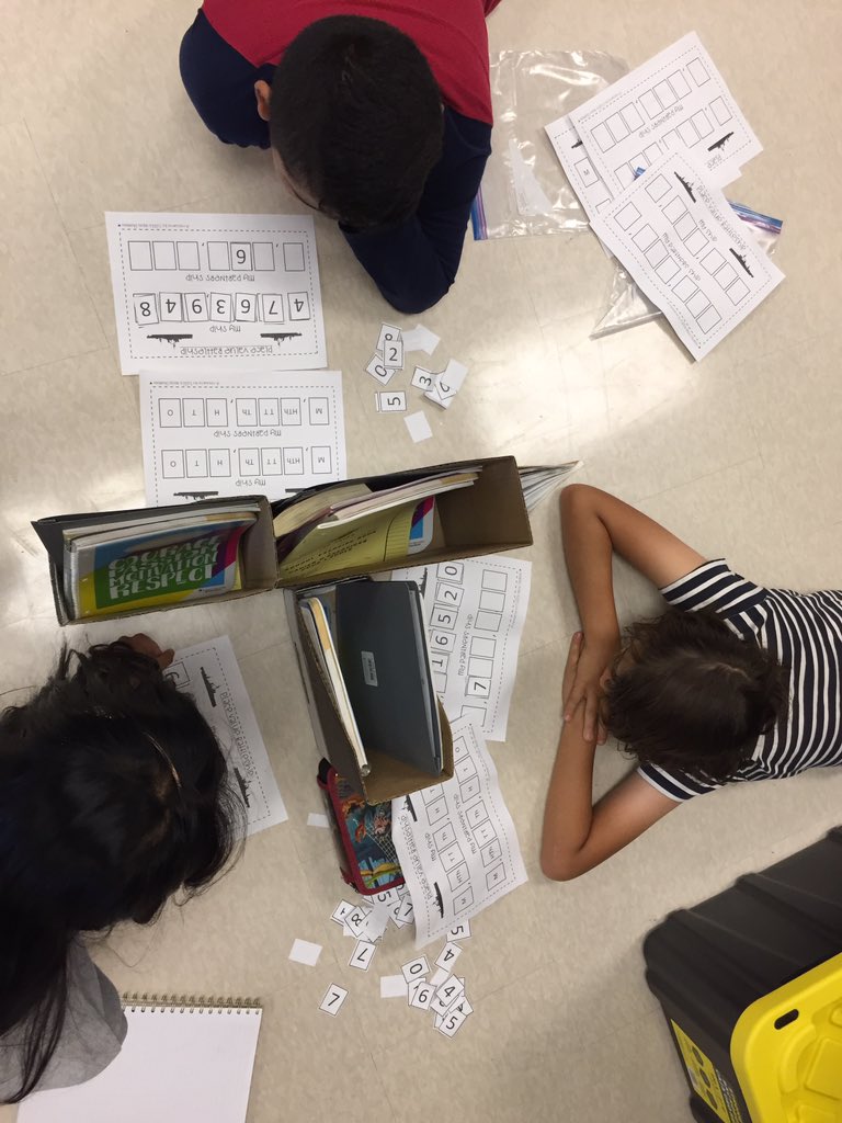 mswilson_dpcdsb's tweet image. Place Value Battleship 🚢. Students are learning to ask strategic questions and describe numbers. So many awesome strategies to determine their partner’s number! #dp_math