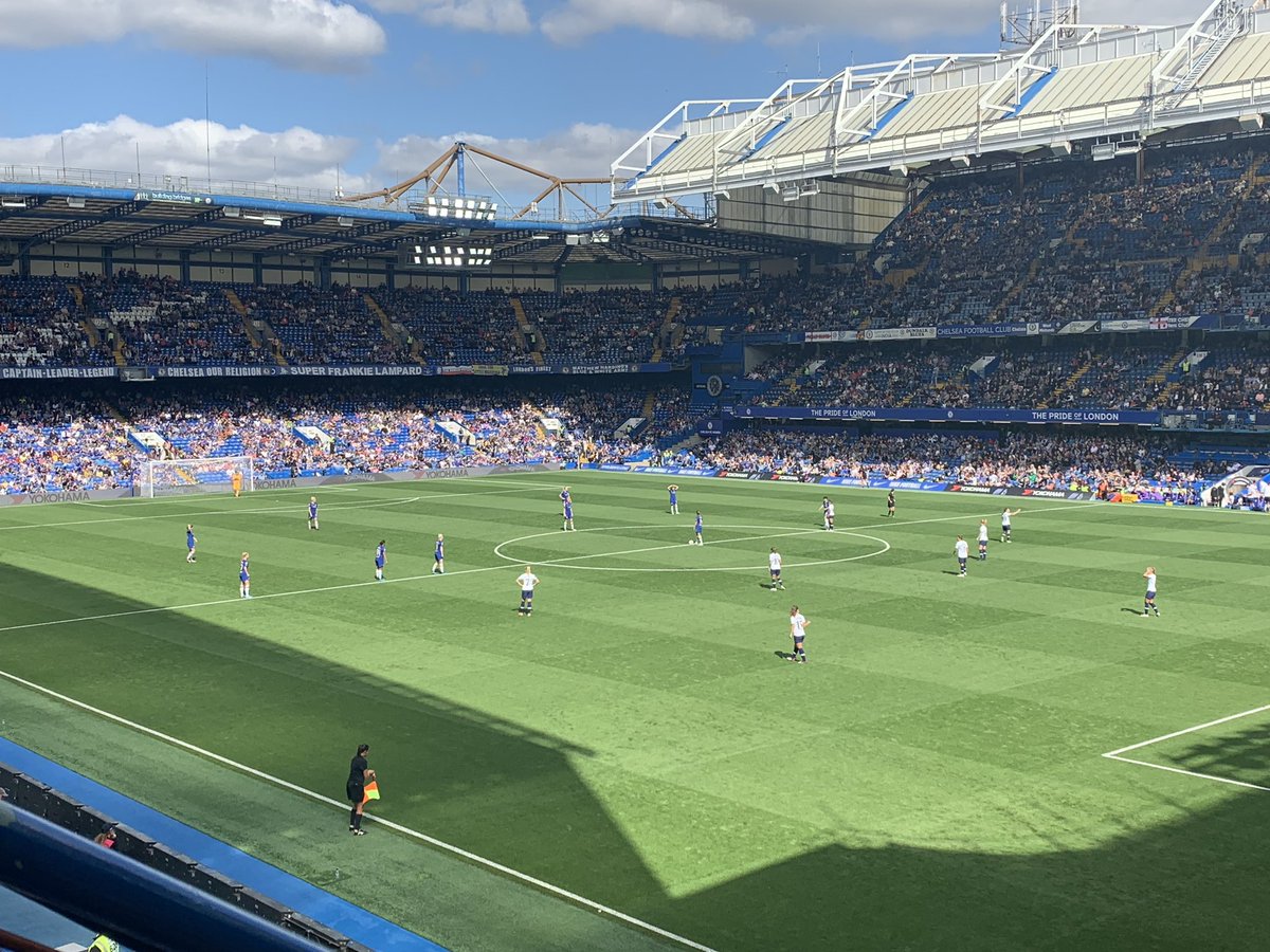 kymjones1997's tweet photo. Lifelong dream of watching a game at Stamford bridge, being apart of the 25,000 who watched @ChelseaFCW  create history! Great to leave with 3 points! #ChelseaFC #chelseafcwomen #StamfordBridge #chelseavspurs #dreammade https://t.co/sZEwcNjcdx