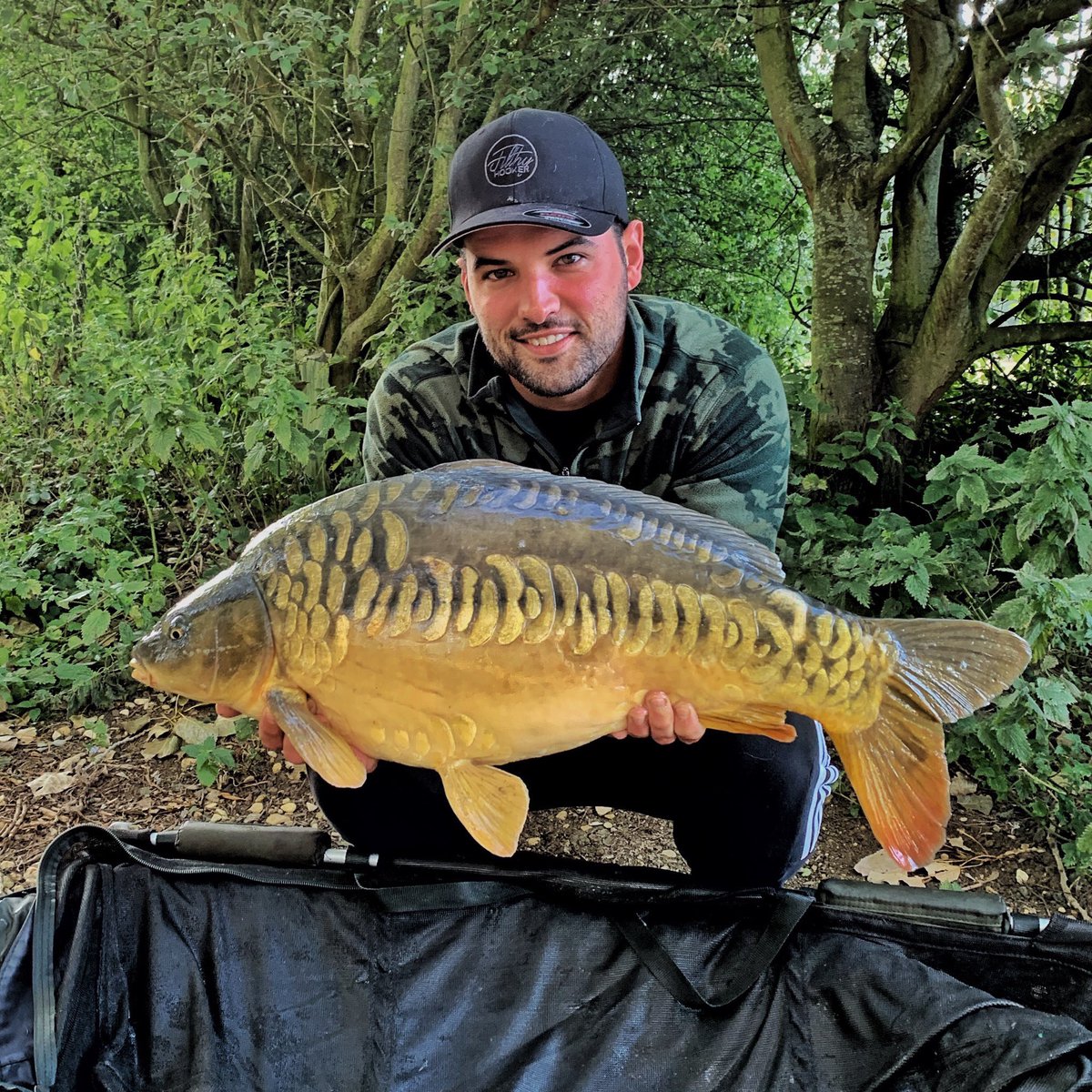 carp_gear's tweet photo. Just one of a few decent Carp @RickyRayment had out of Linear Fisheries. Well done Rick 💪🏻🎣
Don’t forget to check out @_FilthyHooker_ 👈🏻
@TheCARPbible https://t.co/we0zY2orYY