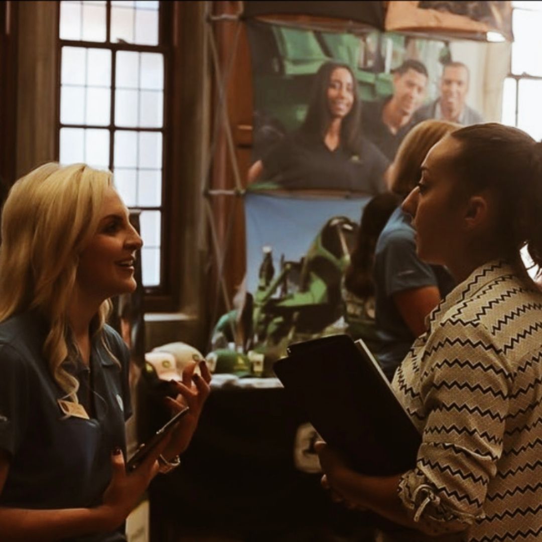 Start Career Fair Week off right! 
Join <a href="/KrannertSMEF/">KrannertSMEF</a> for Coffee, Critiques, &amp; Conversations tomorrow, Sept. 11th @ 10am-12pm &amp; 1pm-2pm in Rawls Hall (2nd and 3rd Floor Atrium) to enjoy coffee while freshening up on elevator pitches and resumes! <a href="/LifeAtPurdue/">Purdue University</a> @KrannertCareers