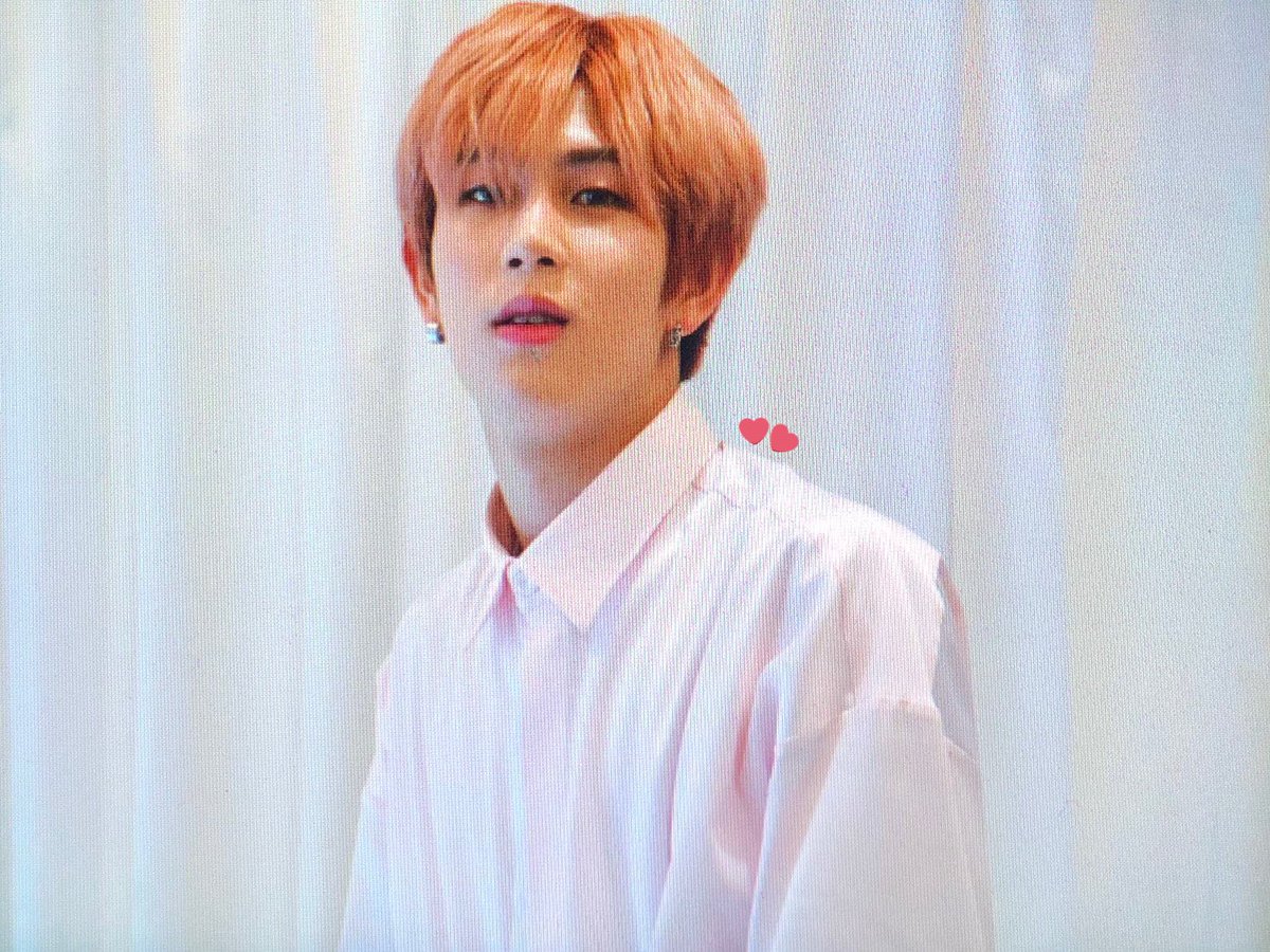 20000425_com's tweet photo. 190907 포토타임 프리뷰

#BIT #비아이티 #JOEL #요엘 #김기환
@BIT5_official https://t.co/DQkOjpZAhH