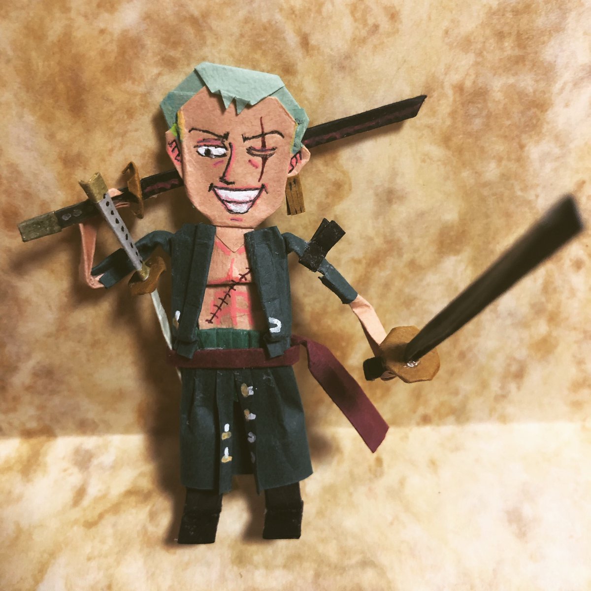 ゆうちゃん Roronoa Zoro By Yusuke Ito Origami Paperart Papercraft Figure Supercomplex Supercomplexorigami Nigaoe Character Onepiece Onepieceanime Onepiecefans Roronoazoro Orifigure Handmade ワンピース ゾロ 折り紙 尾田