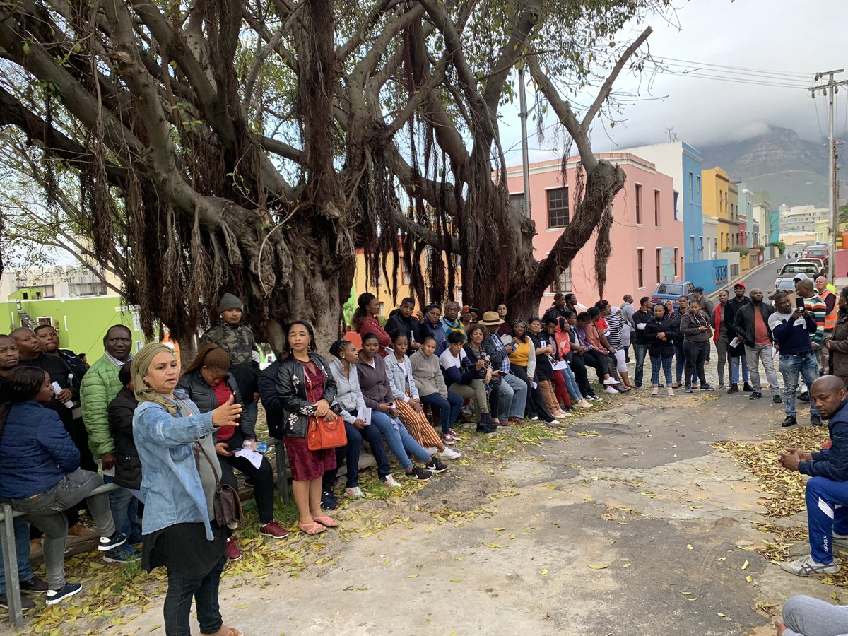 ScatRural's tweet photo. Walking tour of Bo Kaap and presentation by @ReclaimCT. Learning about the effects of gentrification on communities. #DOS2019 @ScatRural @black_sash @CAOSA12 https://t.co/WQVnqyhR9J