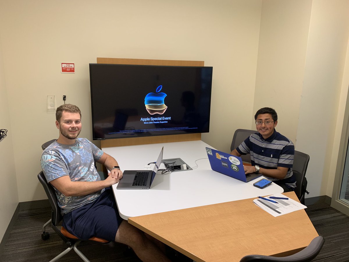 SRCT members checking out the Apple Livestream in Fenwick 3002! Stop on by!