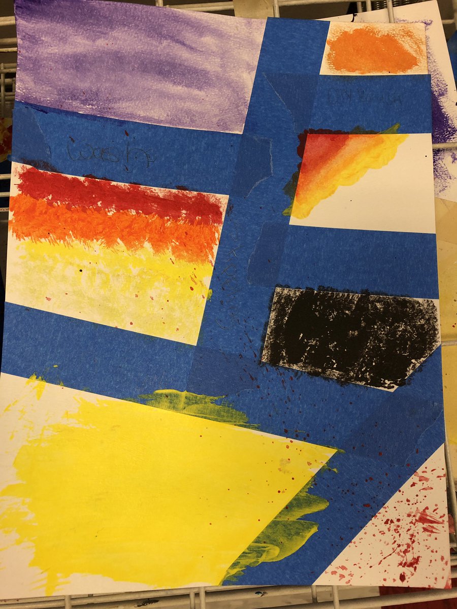 JohnsoncarART40's tweet image. Studio day for painting techniques. MS Ss experimented and practiced painting techniques such as wash, blending, stippling, and of course splattering. @LLTAcademy #lltelectives #BecauseOfArtsEd #artsed #lltacademy15thyear