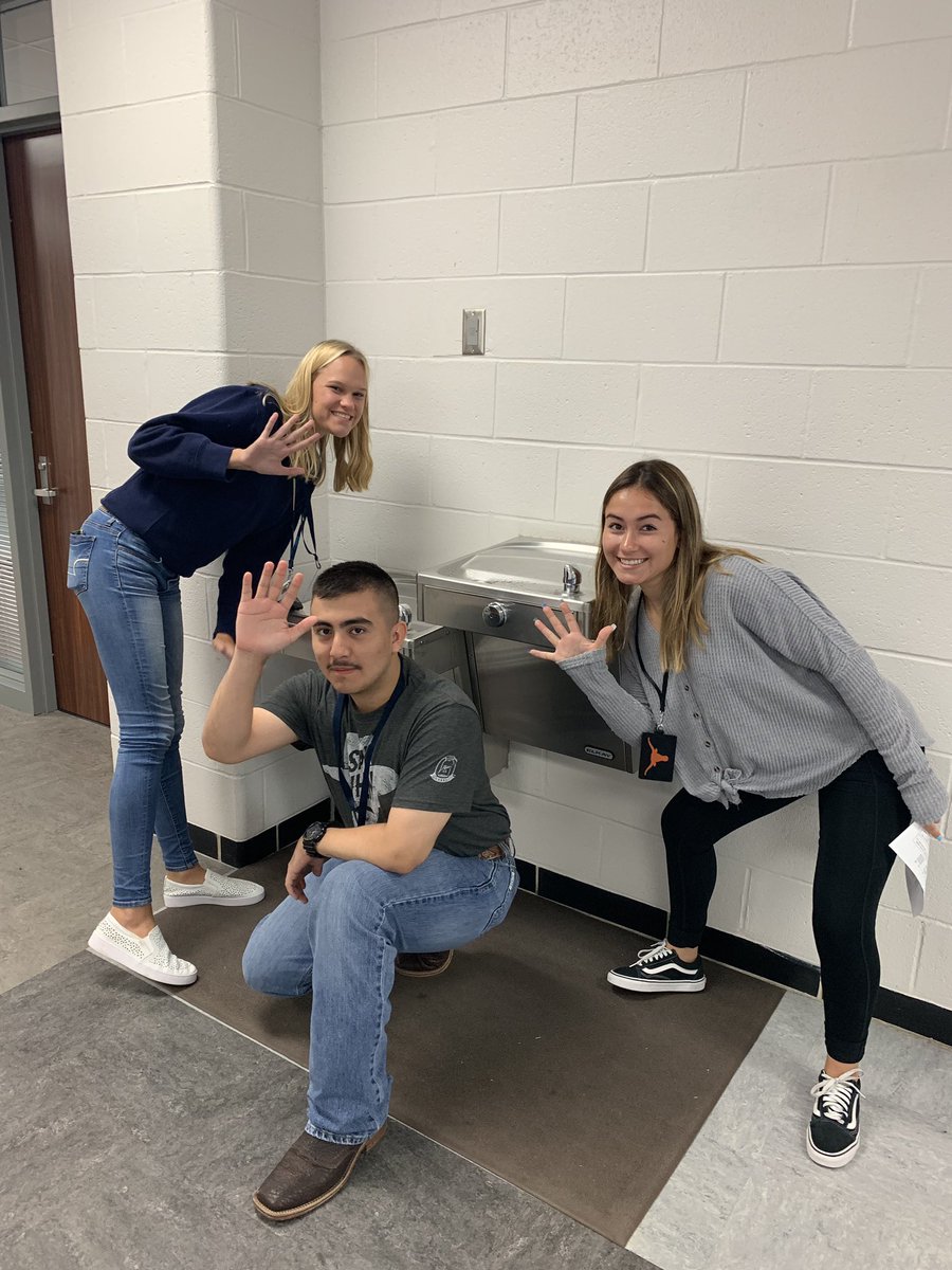 torishirk_'s tweet photo. @SatterfieldBHS #bridgelandbest No one: 

Federal government: no cap...you should regulate that https://t.co/lYM9MO61Er