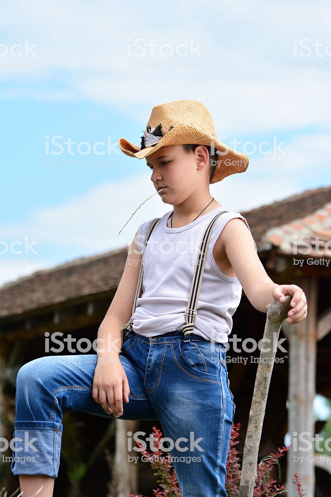 OgSection's tweet image. Come support our girls at the volleyball C-team at 5, JV at 6, Varsity at 7. YEEEE HAWWWW🤠🤠