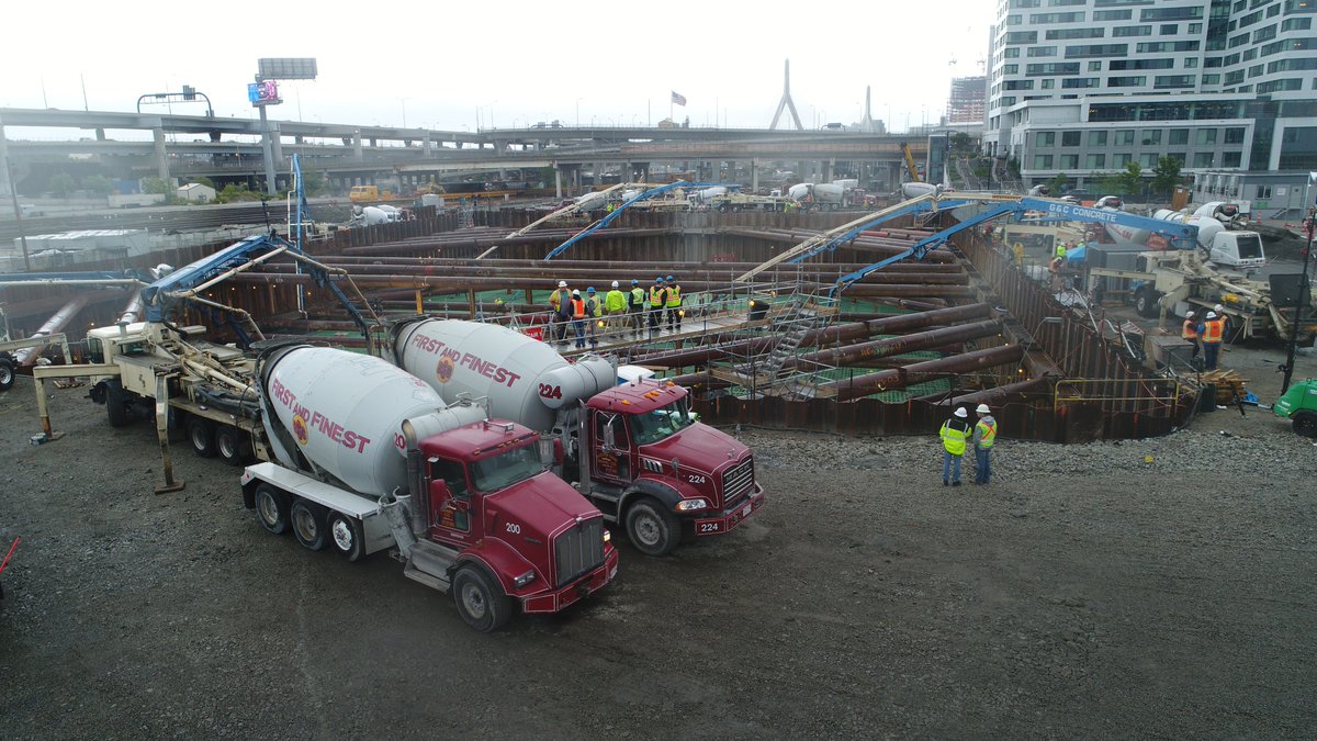 JMAConstruction's tweet photo. This past Saturday we achieved an enormous milestone with @G_C_Concrete at Parcel G (@CXCambridge): the largest continuous concrete placement in Boston/Cambridge history. Some stats: Approx 8,000 cyds (13 hours), 8 Concrete Pumps, 8 Batch Plants, 3 Suppliers, 130 Truck Drivers. https://t.co/mPHjv4KNDE