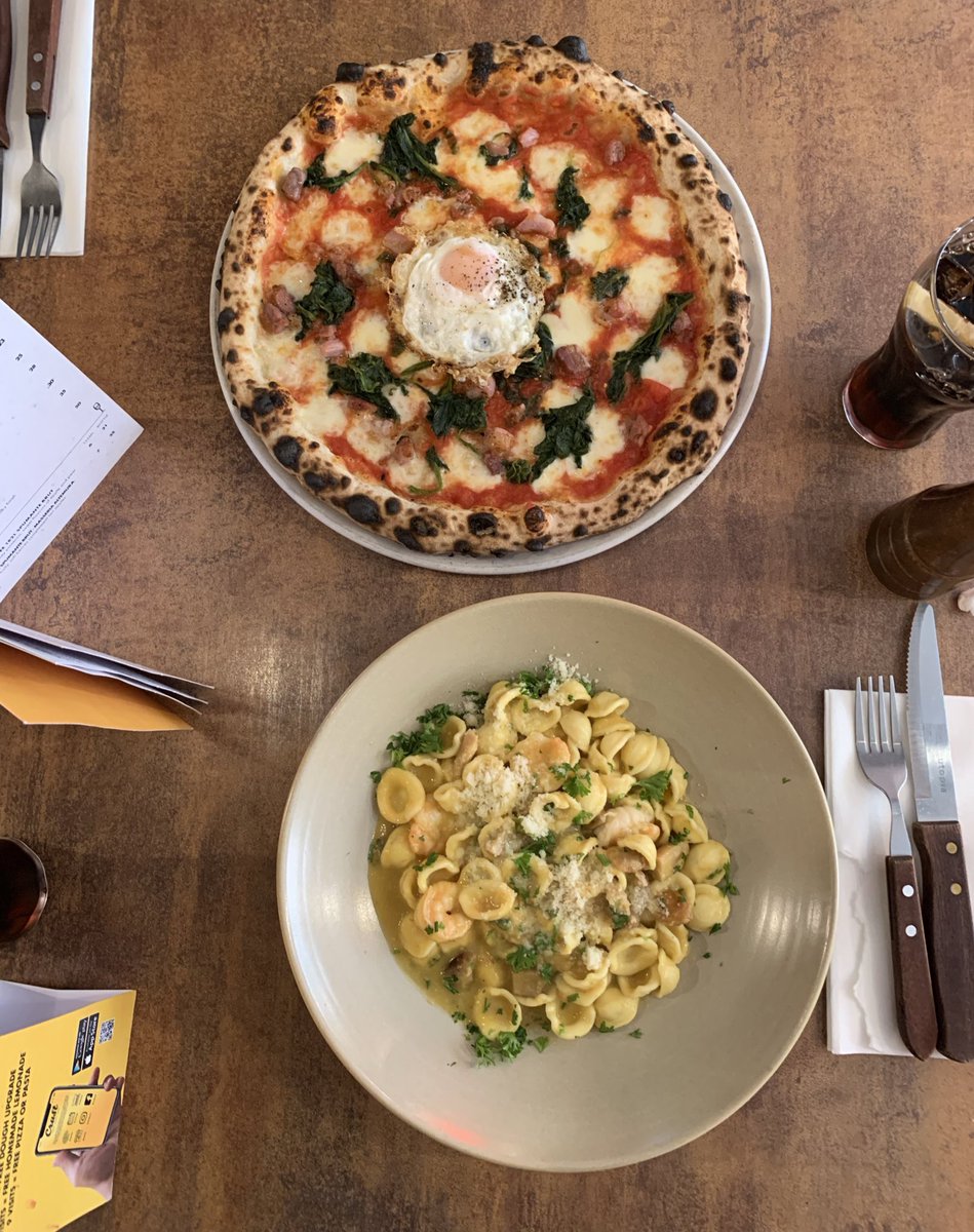 We took a lunch-time trip to <a href="/Crust_UK/">Crust</a> and we certainly weren’t disappointed! We tried the “Orecchiette a la Napoletana” pasta dish and the “Fiorentina” pizza dish 😍🤤

Let us know your favourite Crust dish below 👌👇

#WeAreBoldStreet #BoldStreet