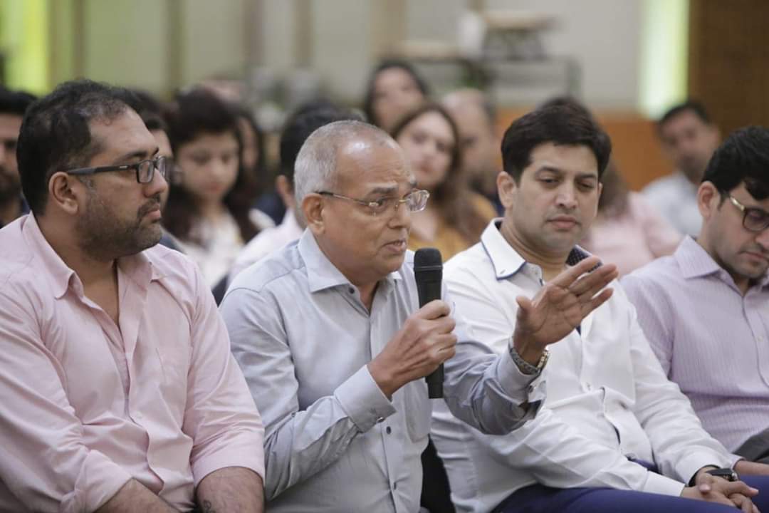 #FriendsofAadityaThackeray
chapter 2 today. An extremely interactive session, positive suggestions and enthusiastic exchange of ideas to impact the society... Many more to come !
@AUThackeray 
@SardesaiVarun 
@ShivSena 
@yuvatiyuvasena 
@IMyuvasena