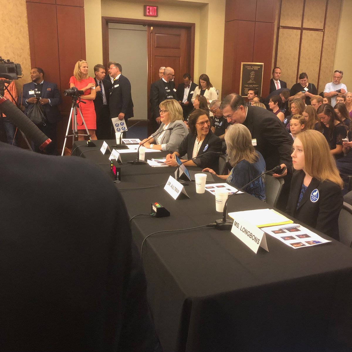 revmahoney's tweet photo. Jill Stanek leading a panel on Capitol Hill speaking out in support for the passage of legislation that would protect children born alive from late-term abortions.  #ResistInfanticide #ProLife ⁦@AbbyJohnson⁩ ⁦@SBAList⁩ https://t.co/pFFM0qz9Ka