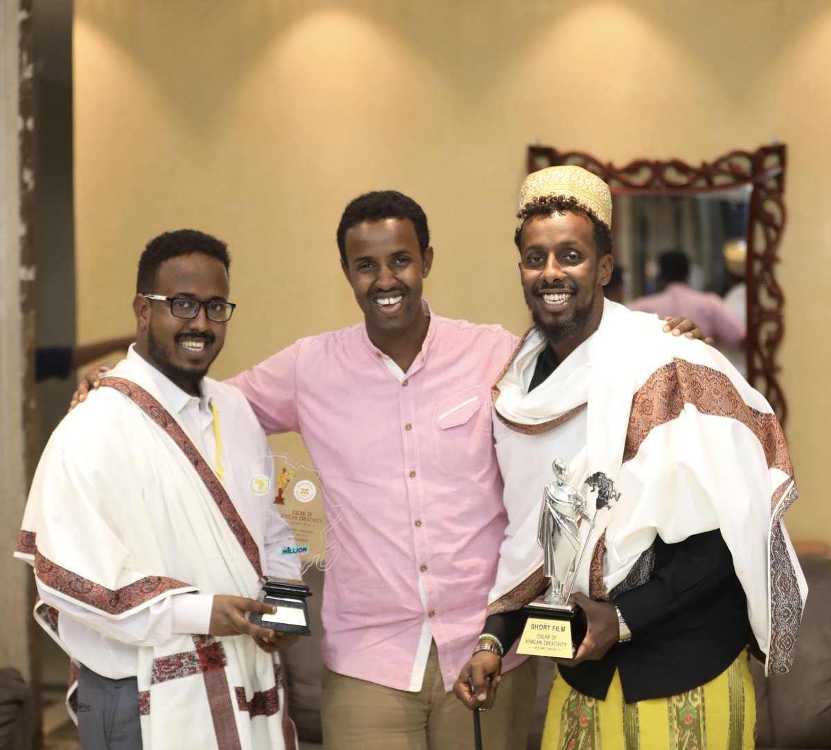 icm70's tweet photo. It was a great honor for us to win the second place at #OscarAfricanCreativity short films category, for @KumaaTahay film.
and @aliathefilm for the fourth.
@ogaalstudios
@sultanentworld
#shortfilms #festival #somali #africanfilms https://t.co/BuSqWrb1CX
