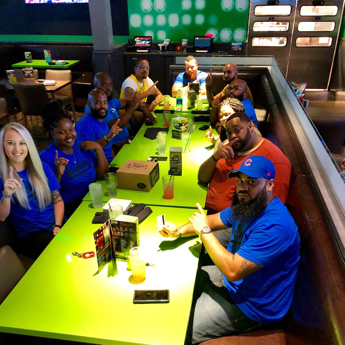 Savannah_M256's tweet photo. Outing 💪🏽 with the best @AlemsegedStarl1 @JamaicaMalbrea1 @D3ATT @rwtt_85 @Jeris_Patt @thatsmrFUqua2u #LifeatATT @ATT #TrustTheProcess #HuntsvilleRockets https://t.co/xiaeNtuCvd