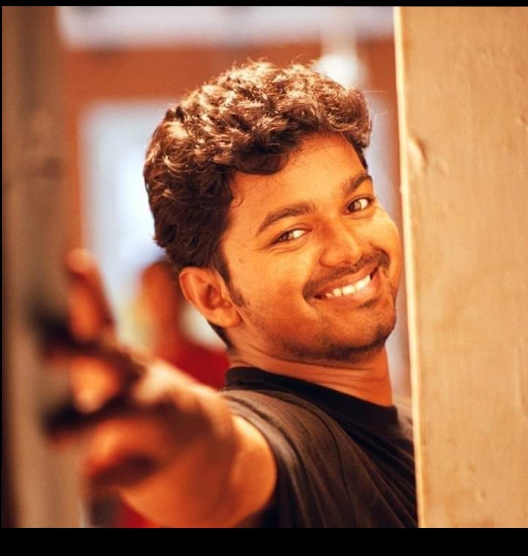 v4vadai's tweet photo. ⚔ வா மோதி பாரு ⚔

LIKE - #EnNenjilKudiIrukumVIJAY 👍

RT - #உலகெங்கும்தலஅஜித் 🔄 https://t.co/UTGDCPLOU1