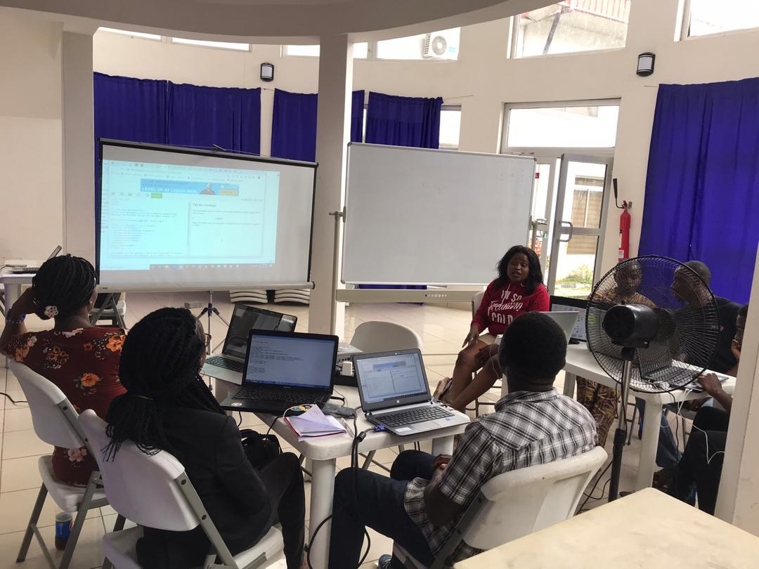 techgenafrica1's tweet image. TechGen Talent Lab: A graduates program for those who want to switch career had begun.

We are two days into the program, participants are super excited and the feedback had been awesome so far.

This program is co-organized by Google Developers Group (GDG), Ajah.
#techgen #skill