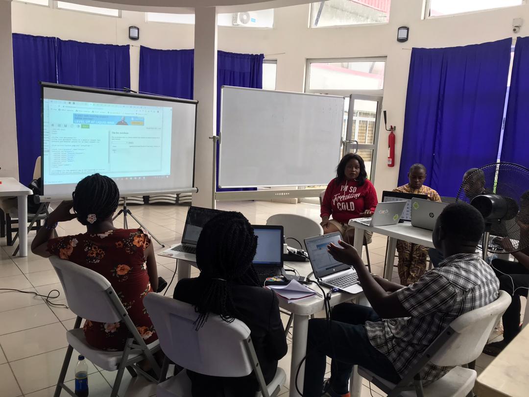 techgenafrica1's tweet image. TechGen Talent Lab: A graduates program for those who want to switch career had begun.

We are two days into the program, participants are super excited and the feedback had been awesome so far.

This program is co-organized by Google Developers Group (GDG), Ajah.
#techgen #skill