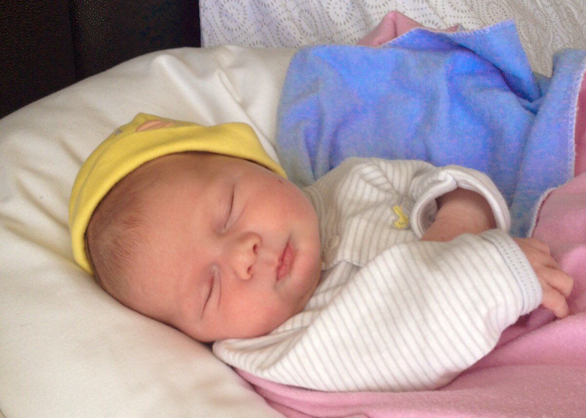 NannyRobina's tweet photo. #infantsleep Peterborough mamas, your coming up for some sleep!#playcafe  Aug28th https://t.co/eLbWqCeQsl