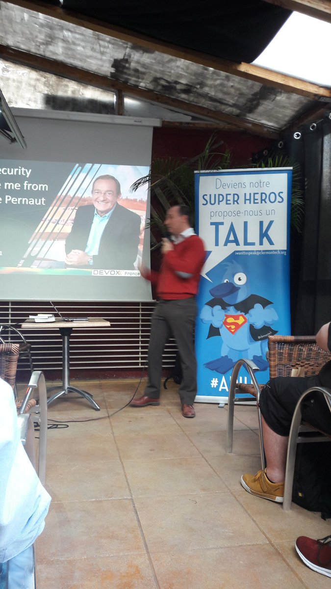 yanncochard's tweet image. Ce soir c&apos;est #apihour 43 par ClermontTech. Avec @disk_91 pour la sécurité des IoT.