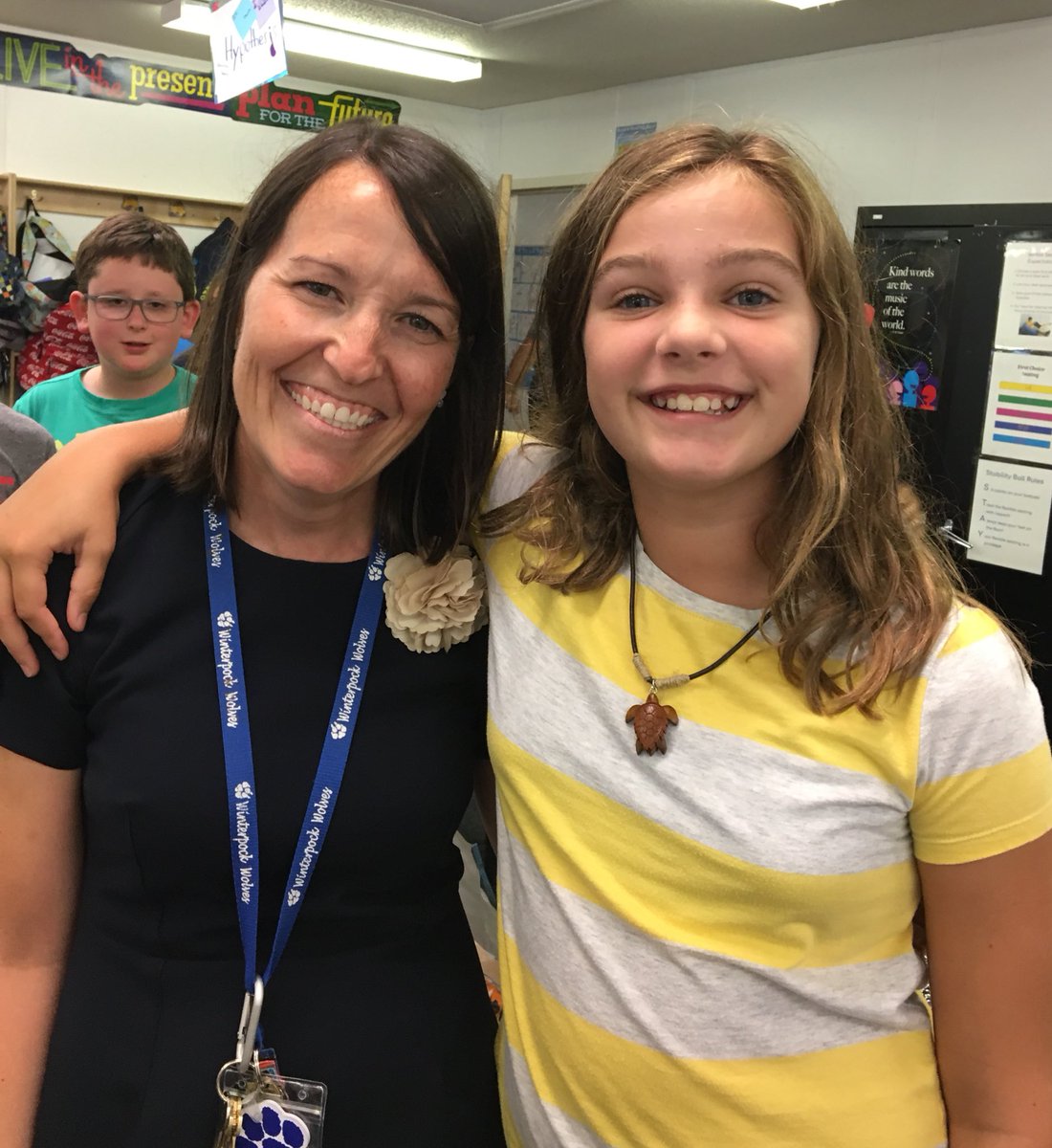 PrincipalDubiel's tweet image. When it’s only September and you realize that your 5th grade #WPESwolves are taller than you! #verticallychallenged 😂 Love my wolves! 💕🐺 #oneCCPS