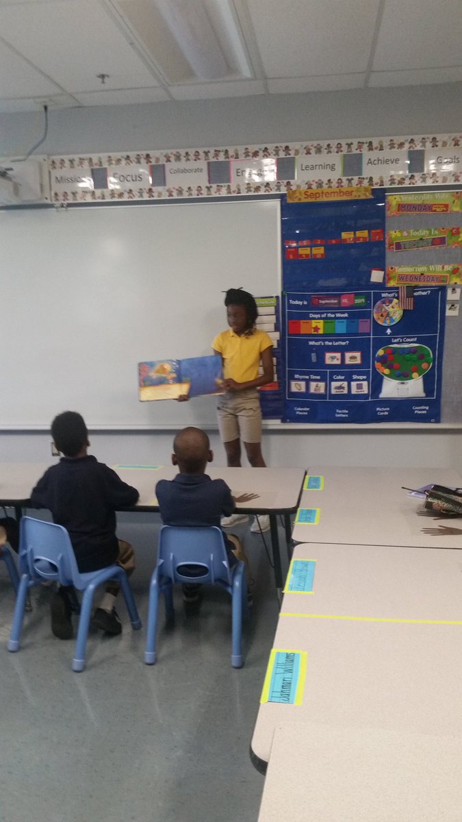 Star reader helps me out at DEAR time!!! <a href="/oakparklions/">Oak Park ES</a>