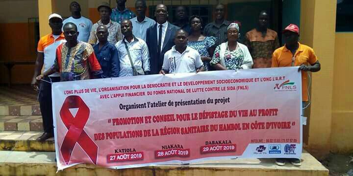 RHF_France's tweet photo. L’ONG “Plus de vie” veut intensifier la lutte contre le VIH/Sida à Niakara https://t.co/gSznjEIWyj https://t.co/pbIptDxXUO