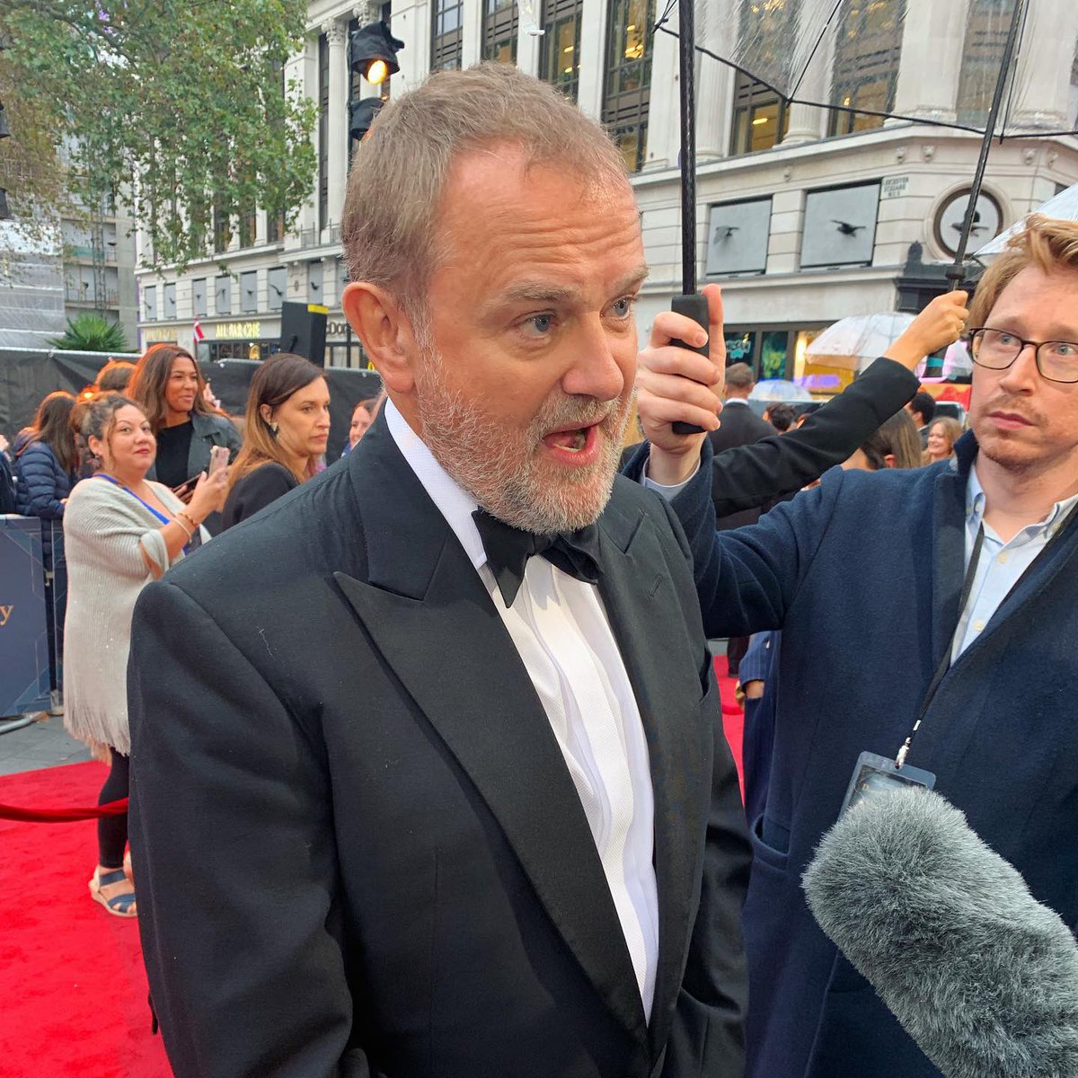 Had what would be my mom’s ultimate night out yesterday meeting the <a href="/DowntonAbbey/">Downton Abbey</a> cast 😍 Her favourite! All as lovely as they are talented 🙌🏻 Reporting for <a href="/Xpose/">Xposé</a> 🎥 #downtonabbey #premiere #redcarpet #london #reporter