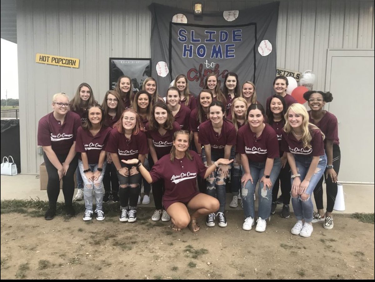 Welcome Alpha Chi Omega Fall pledge class of 2019 ❤️💚 we are so excited to have you as part of the Epsilon Omicron chapter