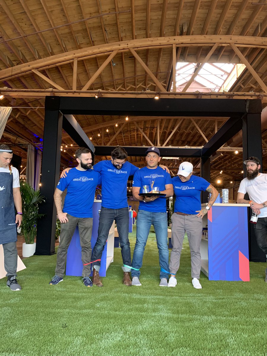 weareteamagency's tweet photo. Dear Chicago, you were all victors in our eyes! Great Bar Race, success!  #livevictoriously @GreyGoose #thatteamlife https://t.co/Dc3CfrAs3d