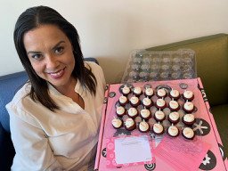 Wow! <a href="/sendosohq/">Sendoso</a>, you know how to make an impression. Thanks for hooking <a href="/IrmaDavila79/">Irma Davila ♚</a> and our team up with some <a href="/GTownCupcake/">Georgetown Cupcake</a>. That's some #ABM right there. (Here's what we think of it: blog.goldenspiralmarketing.com/account-based-…)