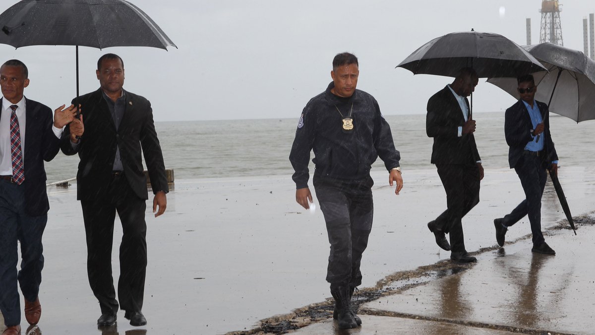 LincolnHolder's tweet photo. My favourite pic today: No matter the weather Commissioner Griffith leads from the front.🚔
#noshelter
#rainman
#GG
#GaryGriffith
@cop_ttps
@TTPoliceService
@Newsday_TT https://t.co/WhoZZv8ST1