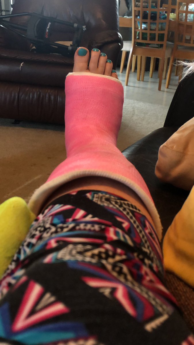 futureblind's tweet image. Wish my broke 💸 &amp;amp; broken ass could go see #thealchemytour tn @ThePageantSTL 😪 @NGHTMRE @SlanderOfficial @SevenLionsMusic @theglitchmob #helpthehandicapped 😜