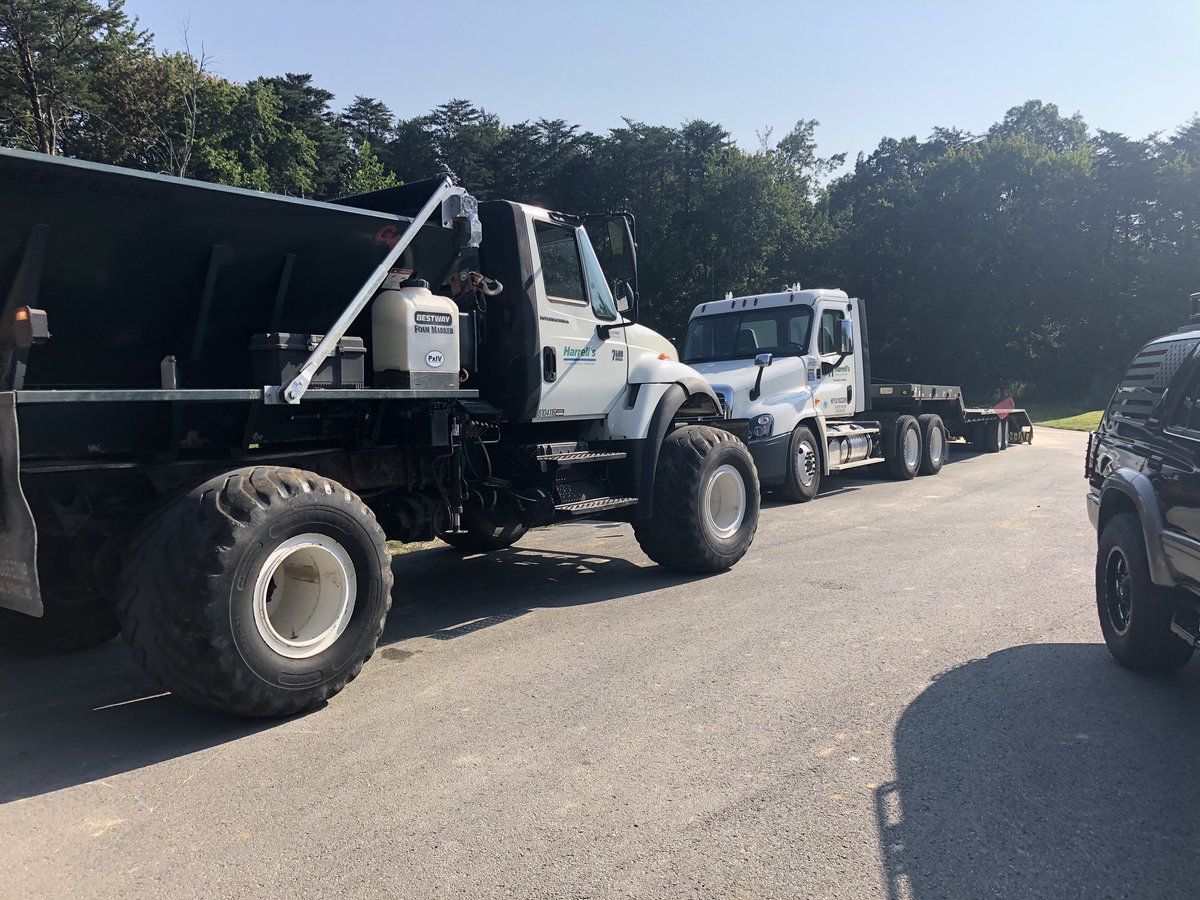 mstovall's tweet photo. Slinging bb’s at The McLemore Club today. Course is dialed in by @McLemore_Turf and staff. Another great job by @bergingolf! #poweredbypolyon https://t.co/Fn1uK2kWVM