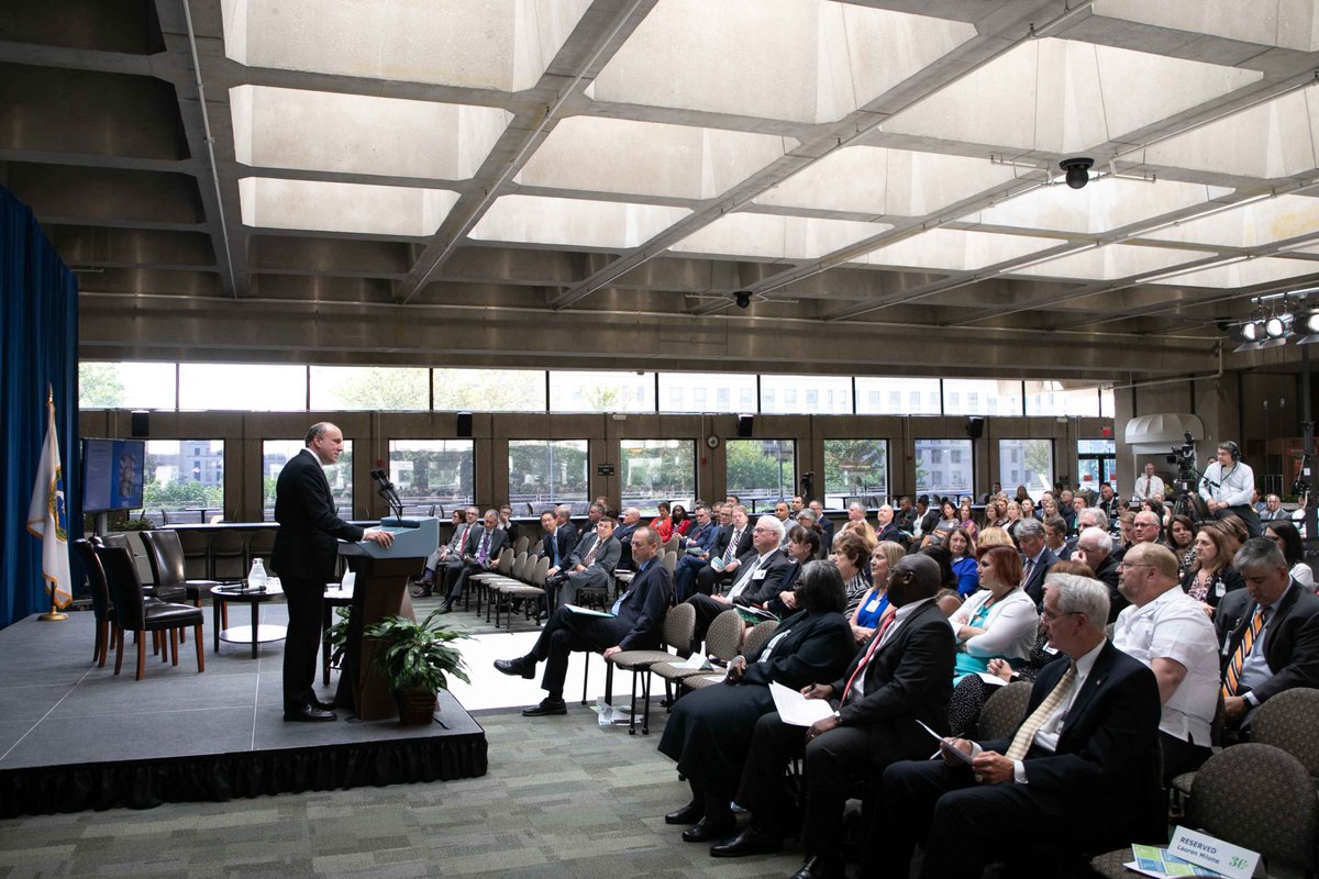 EMcleanup's tweet photo. Today we celebrated EM's 30th anniversary at DOE headquarters. We brought together current and former leaders and EM colleagues past and present to reflect on our successes and our path forward. #EM30 https://t.co/den1mh4Zy3