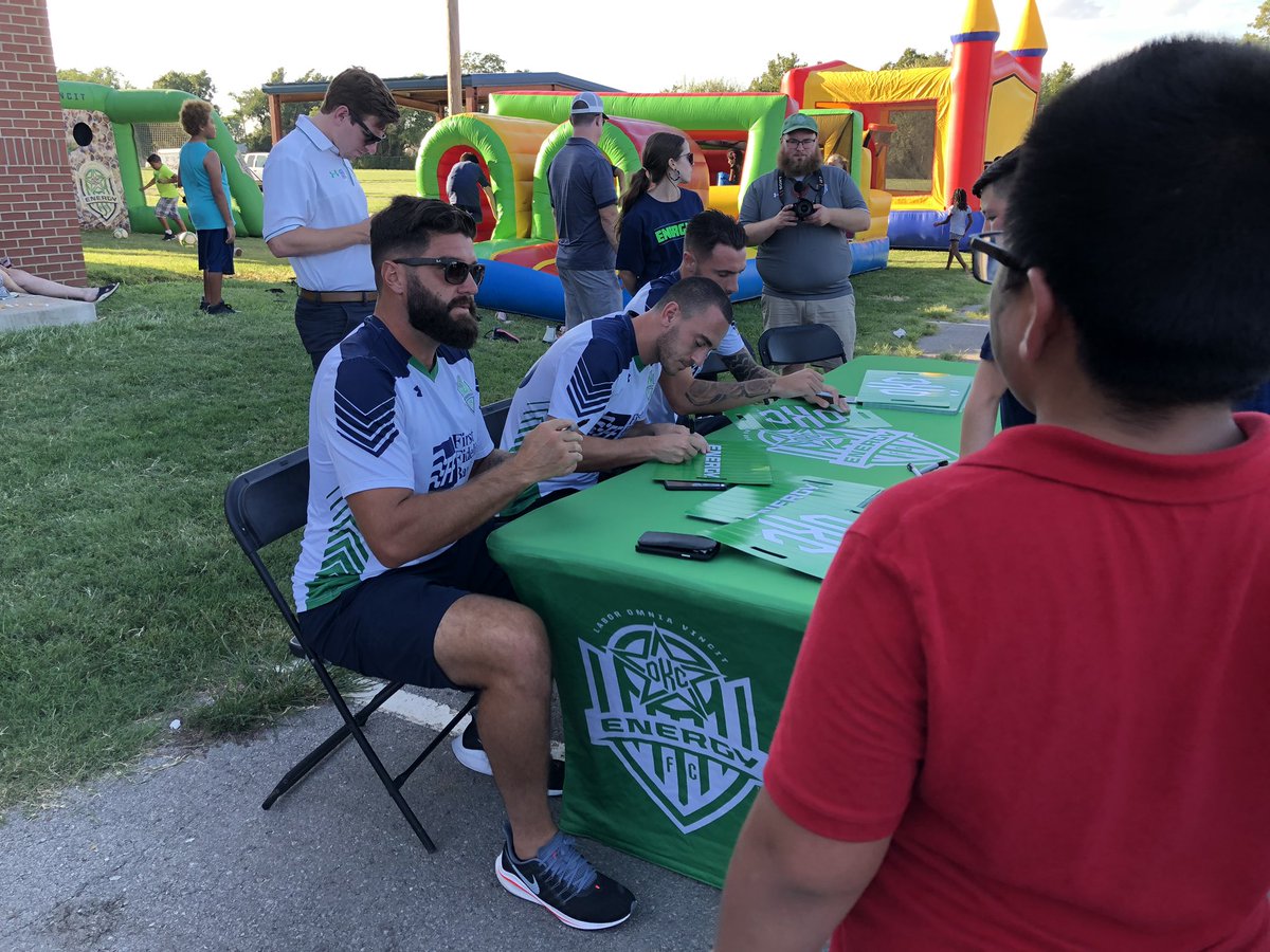 PQNWAOKC's tweet photo. Thank you Energy players for attending our NNO event!!! #PartyOn https://t.co/GM8WZsGuVY