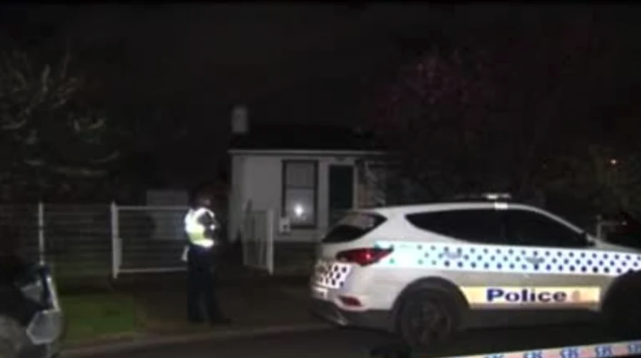 TheMissingPod_'s tweet photo. A man excavating his home in #Geelong, Victoria has found what are reported as being human remains this morning.
Hopefully this discovery will bring closure for someone. π€
πΈ @9NewsMelb
#TheMissingPod π€ https://t.co/W5zpCUcoDp