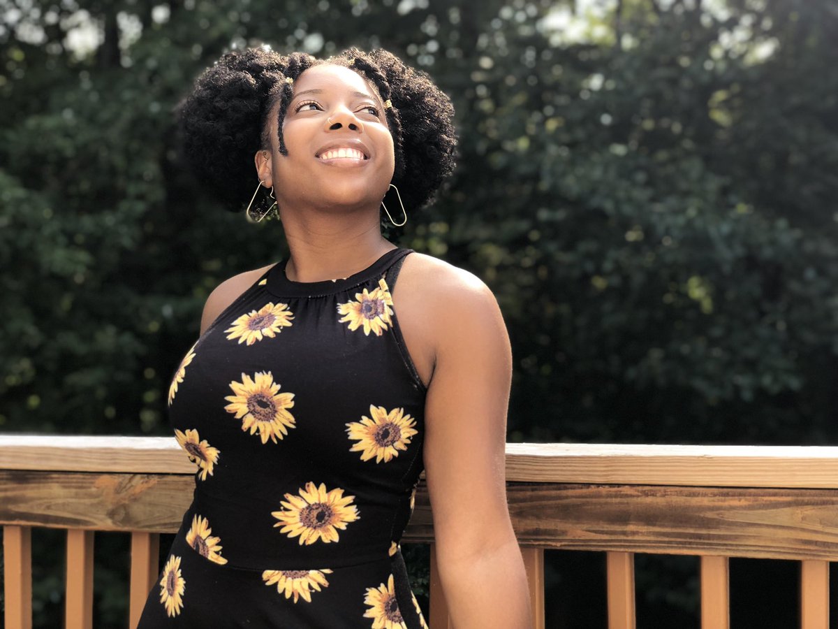 YellowDoorBlog's tweet photo. Back in college, I almost lost my life to suicide. BUT GOD.  🥰

Sometimes, life gets tough. But I assure you, you are tougher. We need you here! 🥰 If you need to chat, I’m here to listen and help you find appropriate professional resources! 

#WorldSuicidePreventionDay https://t.co/GdNFSbD7jD