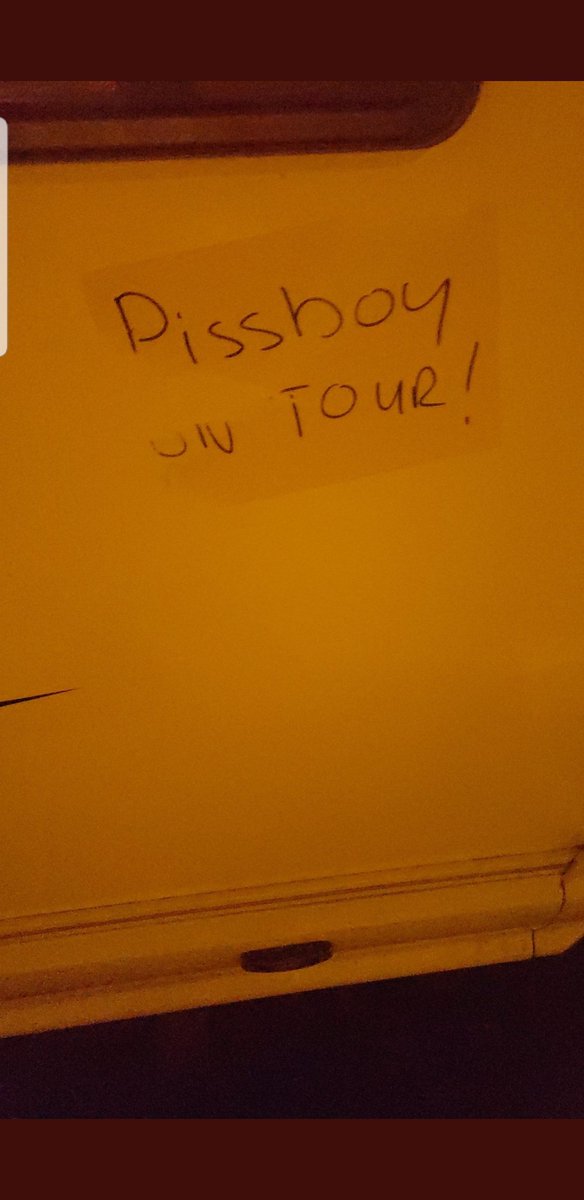 If u know who wrote this and vandalized the rv and stole my shit, lmk.
Disgusting behavior from a sad individual who follow a disgusting crowd of people on a certain website who promote this kind of behavior. https://t.co/kgOVcVUiLD
