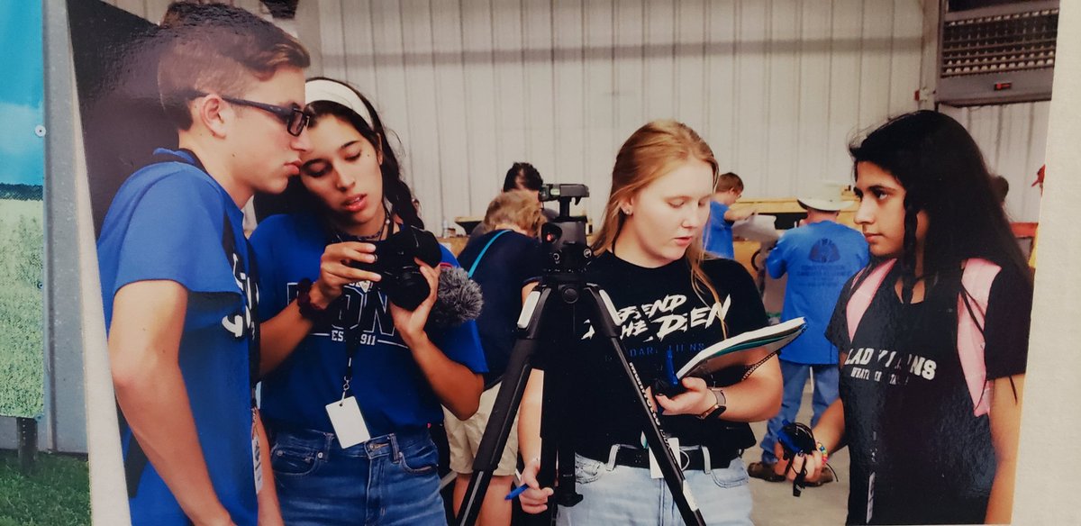 Goddard_Media's tweet photo. @Goddard_Media competed at the @KansasStateFair Scholastic Press Corps on Tuesday. #DeadlineMet #CuttinItClose #Whew! https://t.co/mvaEmiQoqY