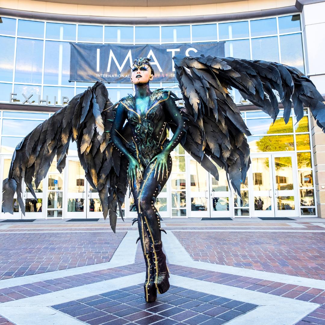 MakeupArtistmag's tweet image. Ready to pop off at @IMATS LA 2020?! 👩🏼‍🎤🤩 TICKETS ARE NOW ON SALE! 🎊 Don't miss the EARLY BIRD DISCOUNT! 🎉 See you January 11-12 at the Pasadena Convention Center! bit.ly/imatsLA20
.
[MUA: Victoria Bessarab at IMATS LA 2019]
.
.
#imats #imatsLA #LAmua #promua