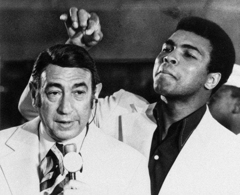 larrycharlesism's tweet image. If #HowardCosell was here, ⁦@Kaepernick7⁩        would be playing. #TellItLikeItIs ⁦@MuhammadAli⁩