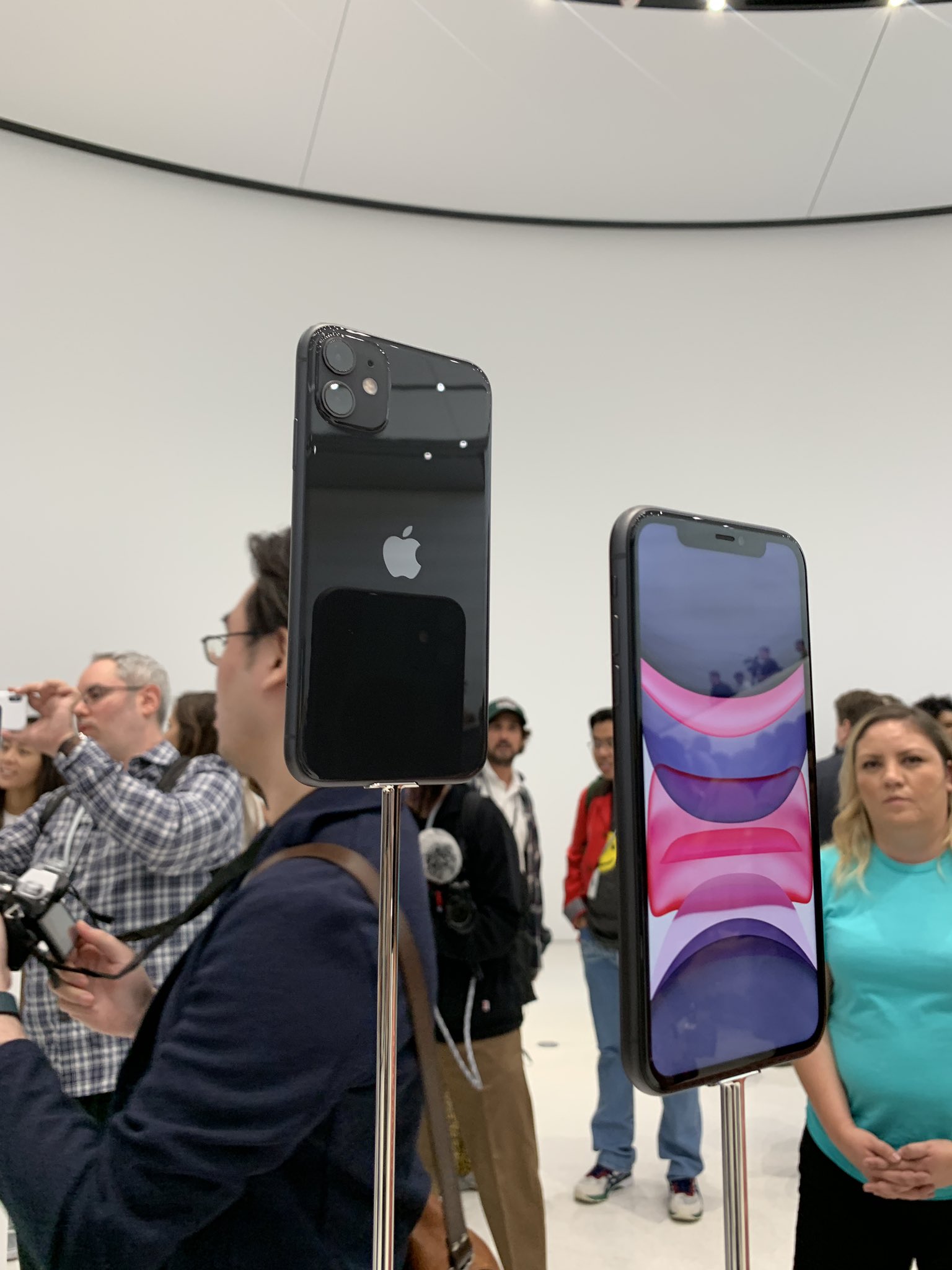 Ray Wong New Iphone 11 Colors In The Flesh Appleevent T Co Mz1lullfub Twitter