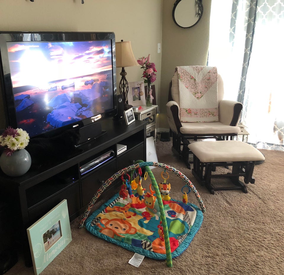 ünlü floscuik deneyi.. 11 saniye içinde fotoğraftaki kediyi göremeyenlerin geri zekalı olma potansiyeli yüksekmiş