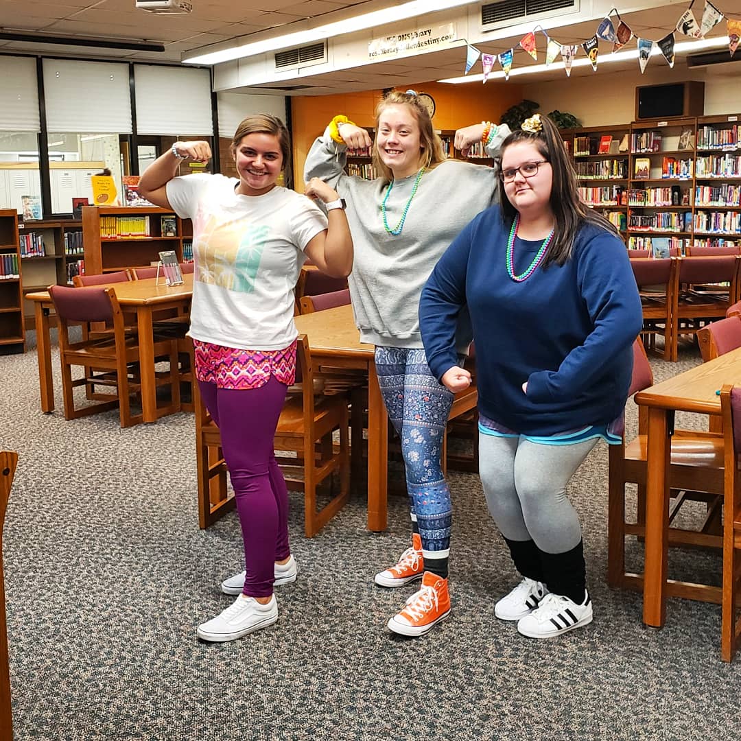 wcfalcontales's tweet photo. Homecoming day 2 at WCHS! 80s day! Without phone or internet for most of the day, it FELT like the 80s! •
Some of our Senior Library Cadets were looking "totally tubular" today!
#homecomong2019 #seniors #falconpride https://t.co/X6phfcvaif