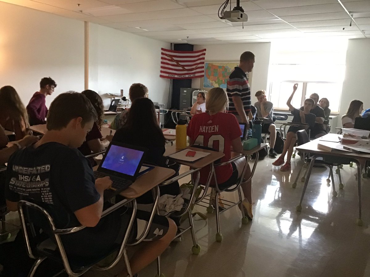 Steph_Sukow's tweet photo. We are asking great questions in Mr. Furlong’s class today! #cgsocialscience #becausehistory @1ghoffman1 @MatthewJFurlong https://t.co/staP2RTSnQ