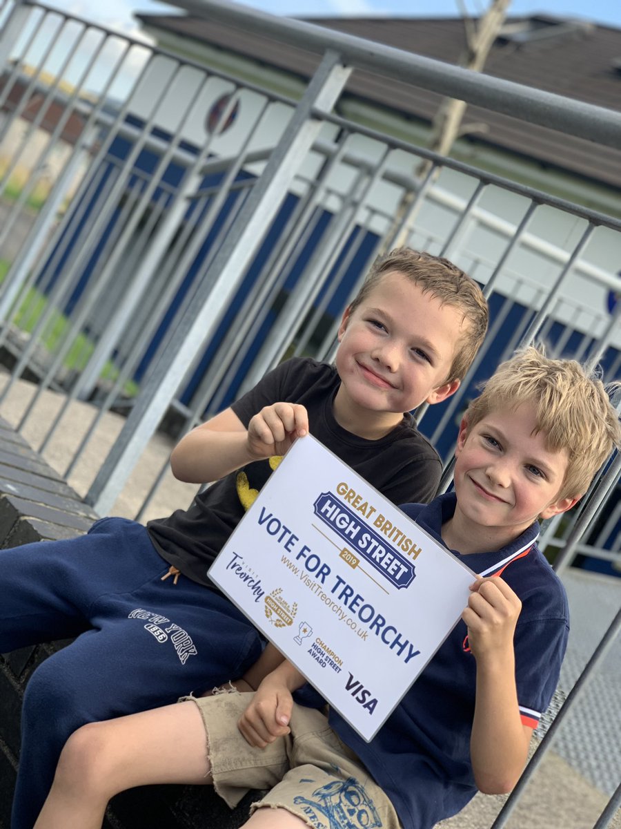 PenProjVK's tweet photo. #visittreorchy we are behind you!!  Good Luck from Penyrenglyn Project @visittreorchy @TheGBHighSt https://t.co/U6MHy08eF5 https://t.co/uXfDbep3UB